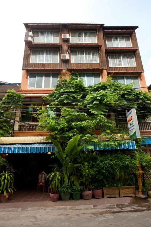 Okay Guesthouse Phnom Penh Exteriör bild