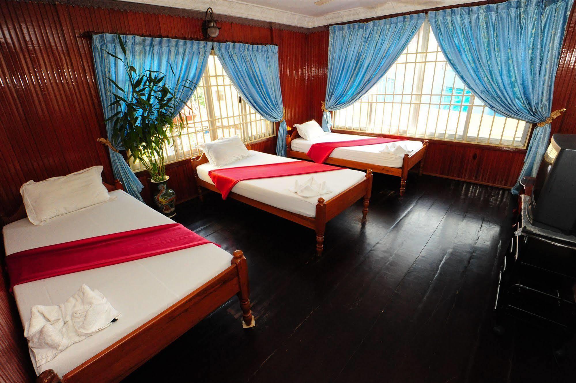 Okay Guesthouse Phnom Penh Exteriör bild