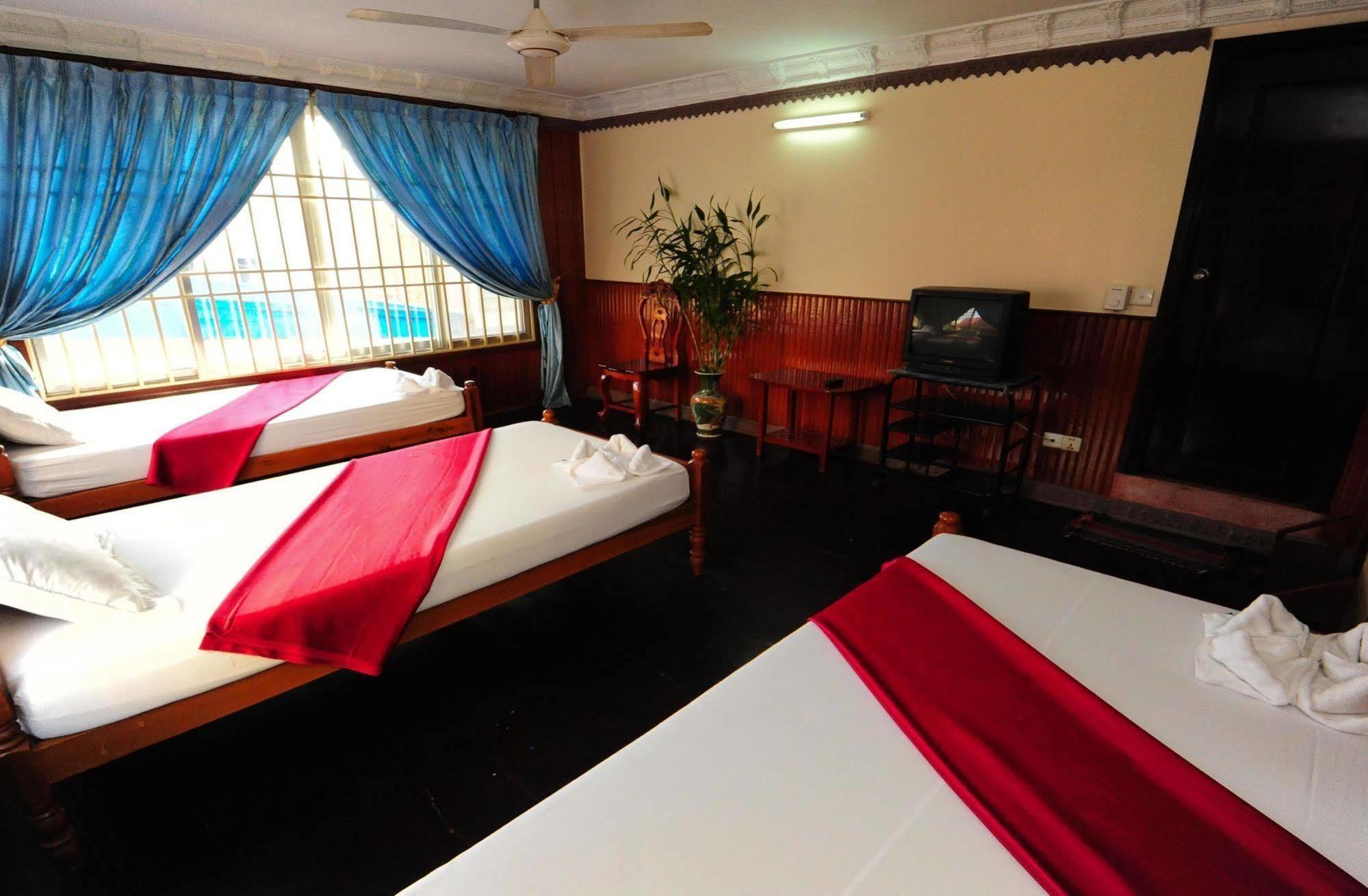 Okay Guesthouse Phnom Penh Exteriör bild